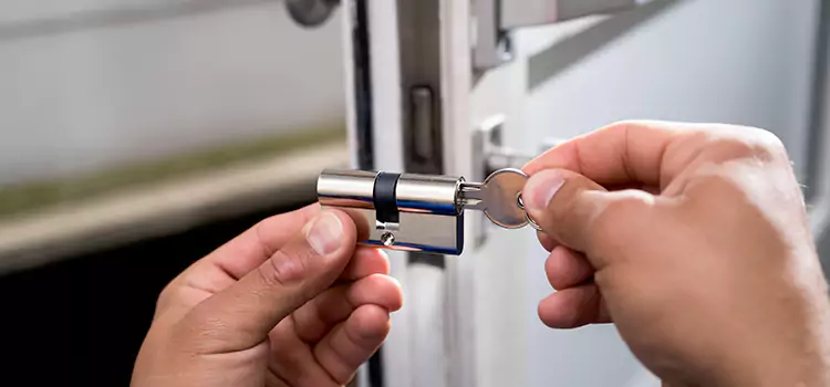 Emergency Locksmith for House Vista